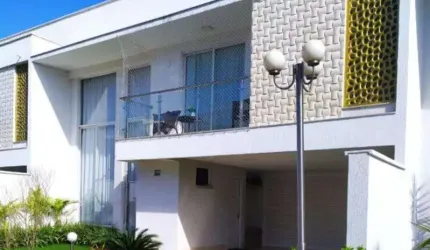 Green Diamond - Casa de Condomínio 4 quartos, sendo 4 suítes