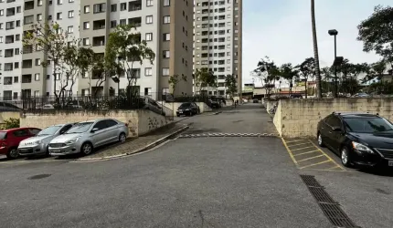 VENDO Ap. 02 dorm. (50m²) c/SACADA e VAGA CARRO - Condomínio RESERVA NATIVA