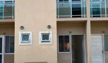 Duplex em condomínio fechado Jangurussu.