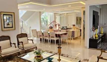 Sobrado de luxo na 303 Sul, 5 suítes, mobiliado e com área gourmet