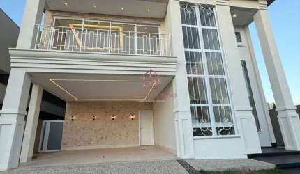 Casa Alto Padrão com 4 Suítes, Piscina Aquecida, Energia Solar e Automação