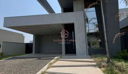Casa térrea automatizada com 3 suítes no Alphaville 02