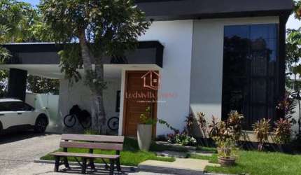 Casa térrea com suíte, piscina aquecida e energia solar no Mirante