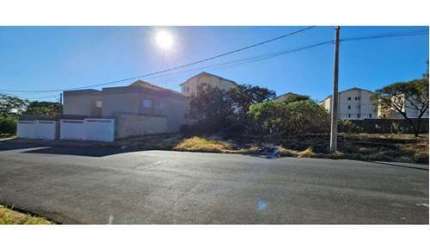 Excelente terreno residencial para venda, 195m²