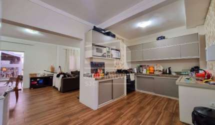 Venda e Locacao - Casa Residencial ou Comercial - Bairro Parque dos Sinos - Jacarei