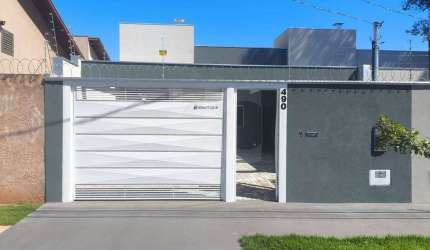 Casa à venda Rita Vieira com 100m²