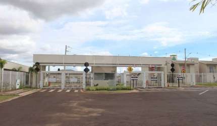 Casa no Condomínio Bosque dos Ipês