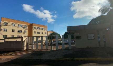 Apartamento no Residencial Eudes Costa