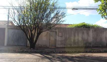 Casa na Vila Carvalho com 3 quartos
