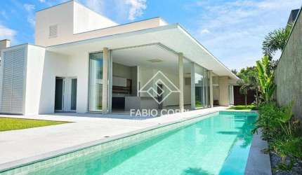 Casa com 3 dormitórios à venda, 330 m² por R$ 3.500.000,00 - Villa Dumont - Bauru/SP