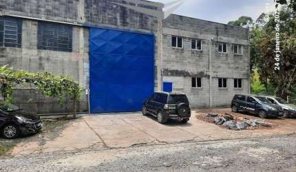 Casa para alugar na Av Ida romussi Gaparinetti, 300, Parque Laguna, Taboão da Serra, 2100 m2 por R$ 48.300