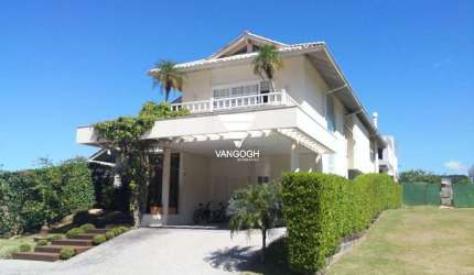 Casa à venda na Estaleiro, 43, Praia do Estaleiro, Balneário Camboriú por R$ 5.800.000