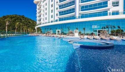 Apartamento com 3 quartos para alugar na Avenida José Medeiros Vieira, 2500, Praia Brava, Itajaí por R$ 23.000