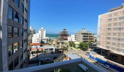 Apartamento com 3 quartos para alugar na Rua Maria das Dores Santos Müller, 166, Praia Brava, Itajaí por R$ 8.000