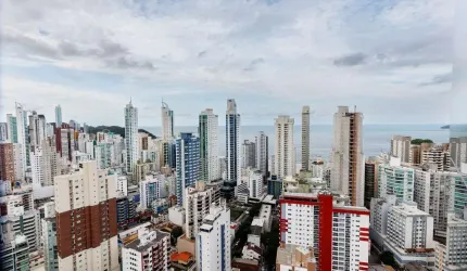 Apartamento com 3 quartos à venda na Rua 951, 241, Centro, Balneário Camboriú