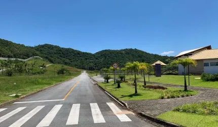 Terreno à venda na Avenida João Da Costa, 1764, Rio do Meio, Camboriú por R$ 975.000