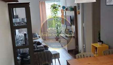Apartamento semi-mobiliado com 2 Dormitórios com 54 m²  por R$ 400.000,00, no São Vicente- Itajaí/SC
