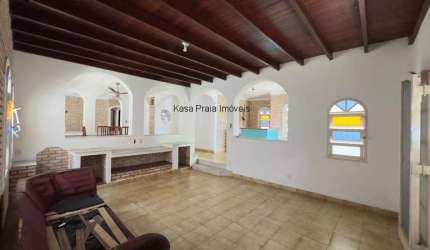 Casa para locação no Jardim Aruan em Caraguatatuba