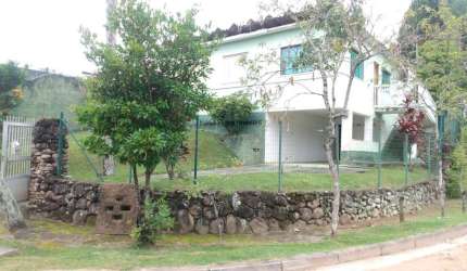 Casa para Venda a 400 M da Praia Massaguaçú