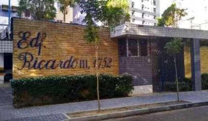 Apartamento à venda em Recife-PE, Casa Forte: 2 quartos, 1 suíte, 2 salas, 1 banheiro, 1 vaga de garagem, 74m². Venha conferir!