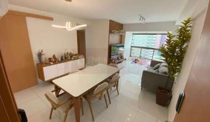 Apartamento com 3 quartos para venda nas Graças