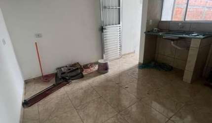 Casa para locação no Jardim Julieta em Poá