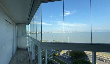 APTO BEIRA MAR- 4 DOR