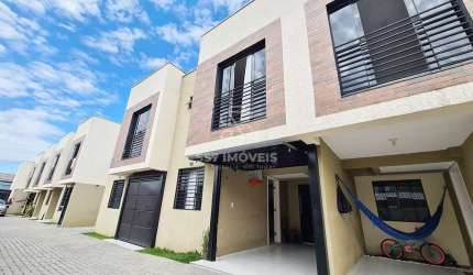 Sobrado duplex em condomínio fechado no Alto Boqueirão, 03 quartos (01 suíte)