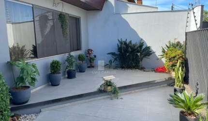 Sobrado Jd Mediterrâneo com piscina