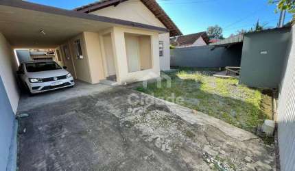 Casa com 3 dormitórios para alugar, 225 m² por R$ 3.800,00/mês - Centro - Jaraguá do Sul/SC