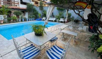 Casa à venda no bairro Jardim Camburi - Vitória/ES