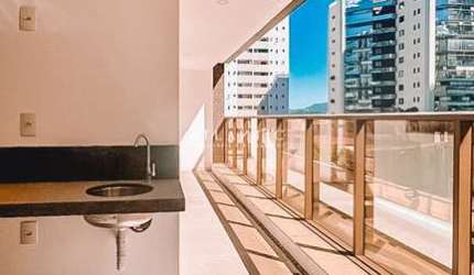 Apartamento no Ed. Veleiros na Praia da Costa