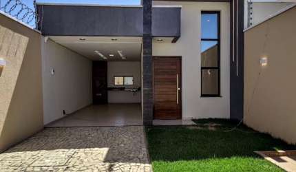 OPORTUNIDADE DE CASA EM PETROLINA NO PARCELAMENTO