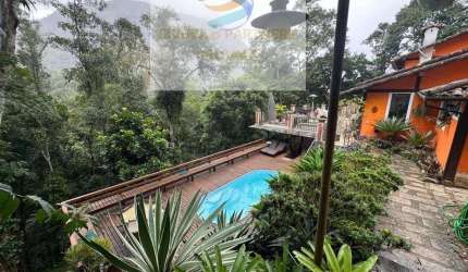 Araras - Casa de condomínio à venda, com 4 quartos, 300m² e 2.700m2 de terreno