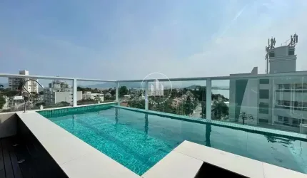 Casa 3 Dormitórios com Piscina