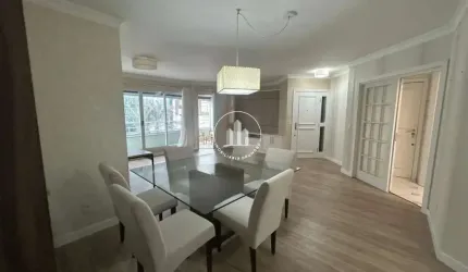 Apartamento de 4 Dormitórios, Sendo 1 Suite