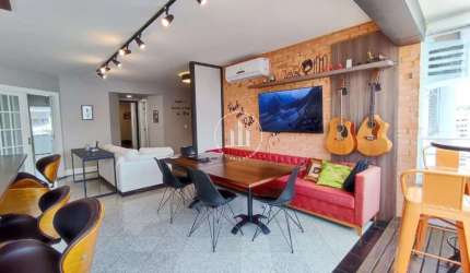 Apartamento 4 Quartos com 1 Suíte e 202m² - Centro