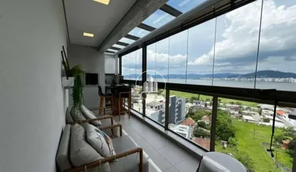 Apartamento 3 Quartos com 2 Suítes e 140m² - Balneário