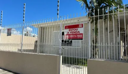 Casa 4 Quartos com 1 Suíte e 300m² - Jardim Atlântico