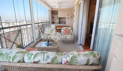 Cobertura para venda com 4 quartos, sendo 4 suítes, 425.35m²