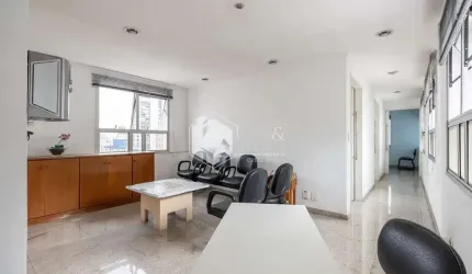 Conjunto comercial para venda, 68m²