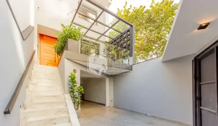 Casa tipo para venda com 2 quartos, sendo 2 suítes, 120m²