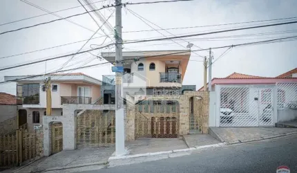 Sobrado para venda com 3 quartos, sendo 1 suíte, 173m²