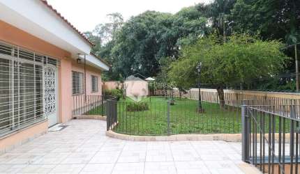 Casa de vila para venda com 4 quartos, sendo 1 suíte, 179m²