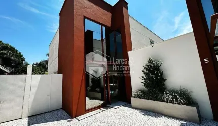 Casa em condomínio para venda com 4 quartos, sendo 4 suítes, 786.97m²
