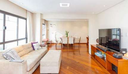 Apartamento tipo para venda com 4 quartos, sendo 2 suítes, 223m²