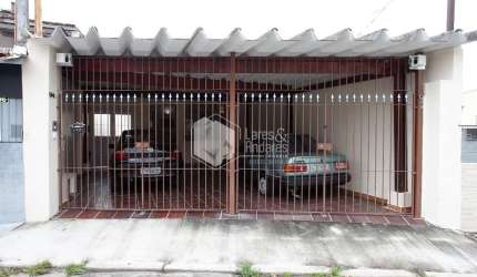 Casa tipo para venda com 2 quartos, 175m²