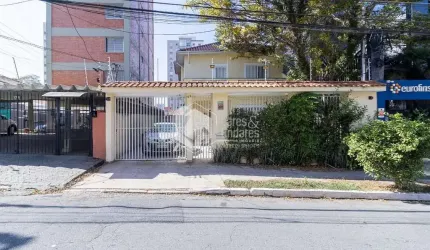 Sobrado para venda com 3 quartos, sendo 2 suítes, 218m²