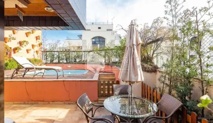 Cobertura para venda com 3 quartos, sendo 2 suítes, 297m²