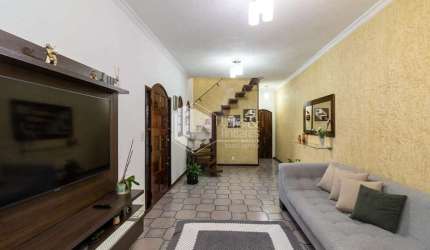Sobrado para venda com 3 quartos, sendo 1 suíte, 188m²